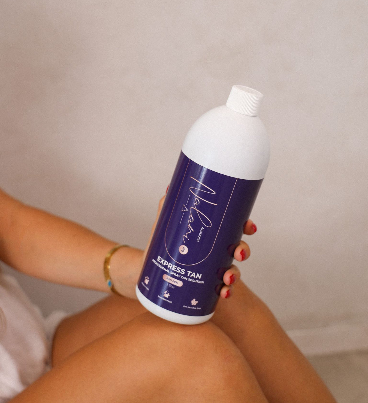 Professional Spray Tan Solution: 20% DHA with Ash Base